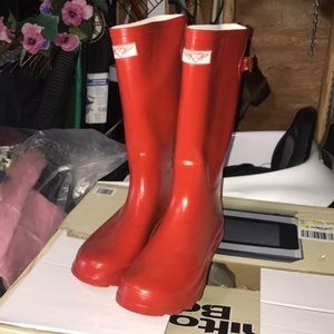 rainboots
